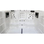 hybridpool-swimspa-little-big-lsp431-seats